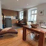 Altes Pfarrhaus 度假居 Hunolstein