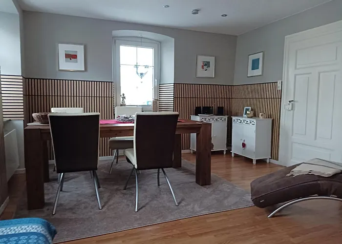 Semesterbostad Altes Pfarrhaus Hunolstein